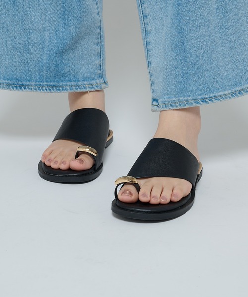 MOHI（モヒ） サンダル 「MOHI」メタルレザーフラットサンダル 1-6861