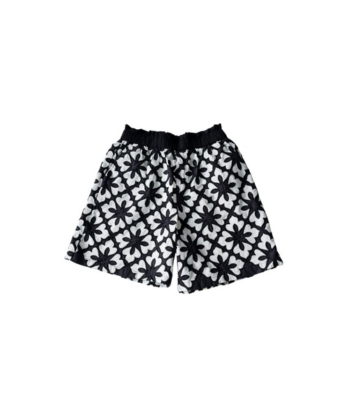花柄ショートパンツ 黒/白 antiqua（アンティカ） ハーフパンツ ワイドパンツ パンツ 綿100