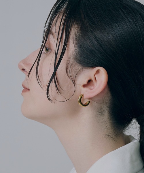 Phoebe（フィービー） ピアス 「金属アレルギー対応」ボリュームフープ