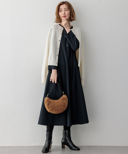 23区 美品アンサンブル ニット 黒 サイズ 38 ビジュー ラメ カーディガン 美品】23区 アンサンブル ニット 黒 サイズ 38 ビジュー ラメ
