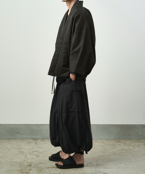 【着用1回】袴パンツ カーゴパンツ 和ROBE サイズ2 着用1回】袴パンツ カーゴパンツ 和ROBE サイズ2