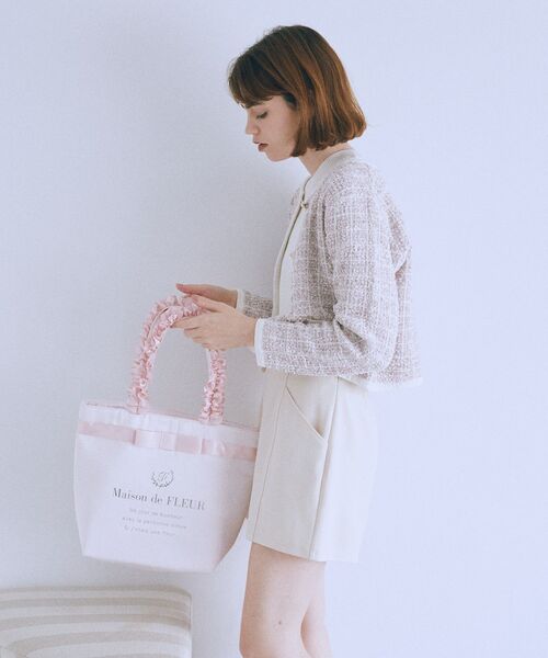 【即購入可】Maison de FLEUR トートバッグ Maison de FLEUR トートバッグ フラワーガーデンプリント2Way