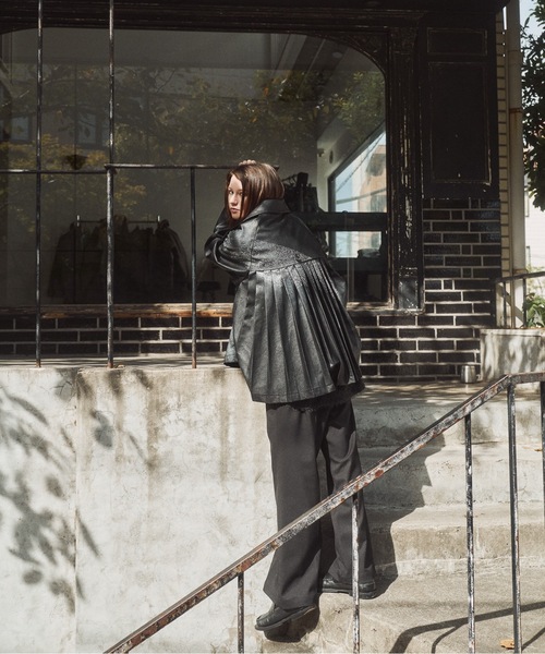Casper John（キャスパージョン） トレンチコート コート Back pleats