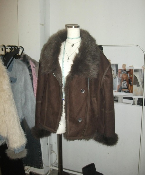 Jさん専用。新品、未使用。ライダースジャケット ムートンコート ファーコート DAIYA（ダイヤ） ムートンコート ボアコート ライダース スウェード