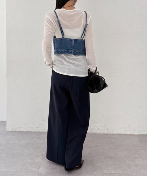 DIOR ロゴタンクトップ　ビスチェノースリーブ DIOR ロゴタンクトップ ビスチェノースリーブ Dior Knit Logo Cropped