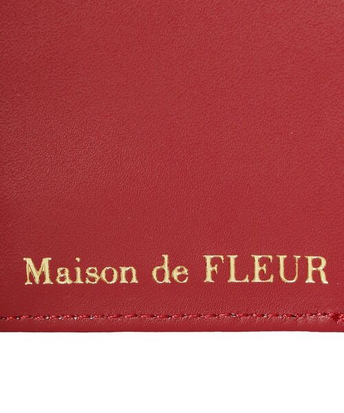 Maison de FLEUR（メゾンドフルール） 財布 いちご柄ウォレット