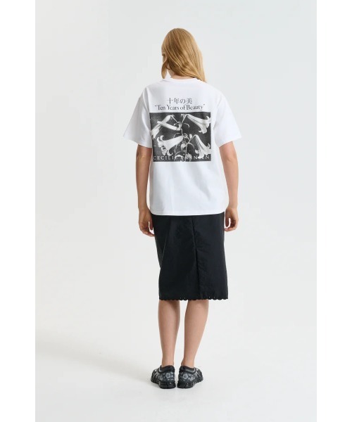 tシャツ SHORT SLEEVE T-SHIRT- TEN YEARS OF BEAUTY レディースの画像
