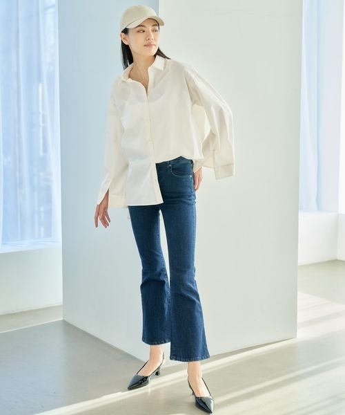デニム・ジーパン EMIS ROSE SEMI FLARE JEANS 5BJH700 Empyre Glimmer Blossom Light Blue Wash Mid Rise Flare Jeans