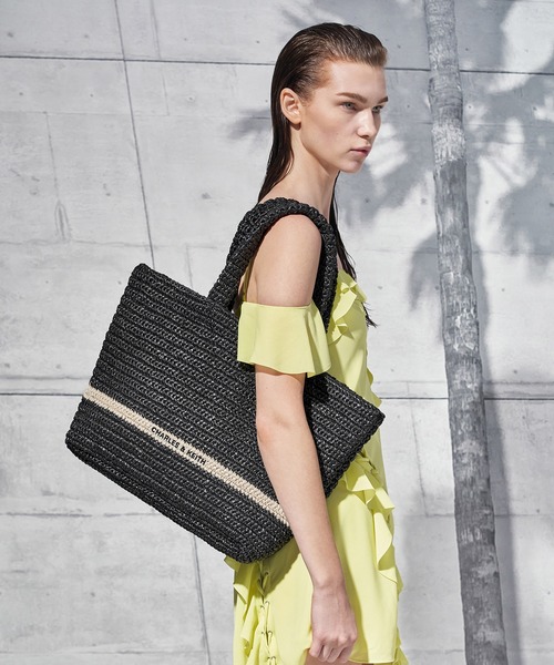 CHARLES ＆ KEITH トートバッグ Allegra アレグラ ニットトート