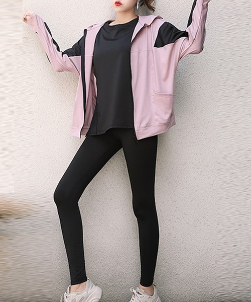 Victoria's Secret  レギンス　スパッツ　パンツ　Tシャツ Victoria's Secret(ヴィクトリアズシークレット) ヨガ