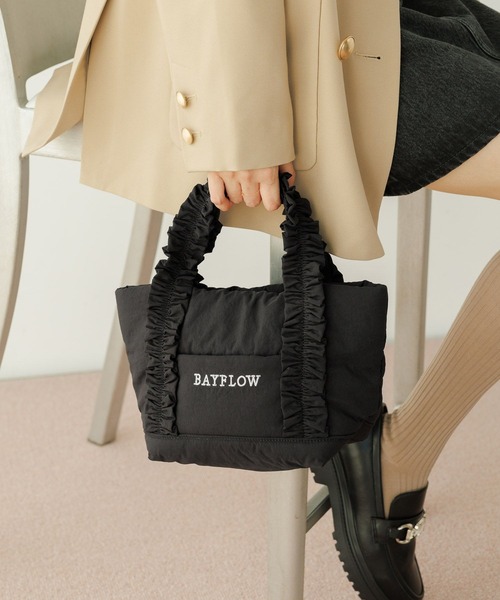 BAYFLOW トートバッグ 「長財布も収納可能サイズ」フリルロゴトートS  