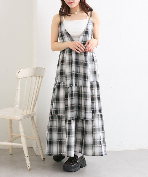 w closet ワンピース タックティアードキャミワンピース