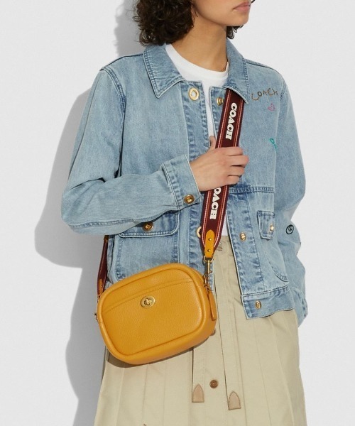 COACH 「COACH」 ショルダーバッグ フリ- イエロー系その他