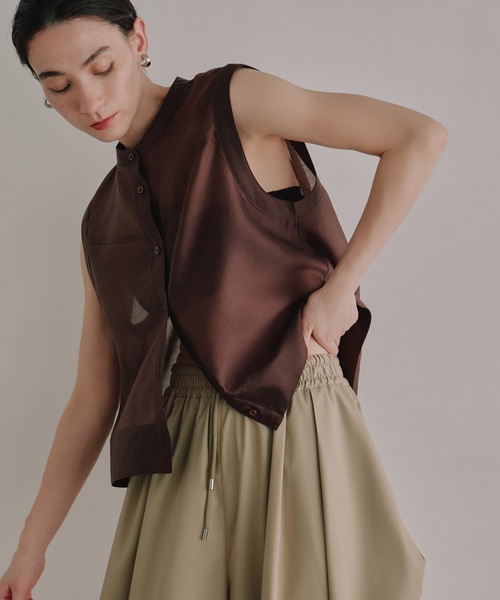 ノースリーブシャツ 穴あきノースリーブTシャツ - オフホワイト | ZARA Japan / 日本