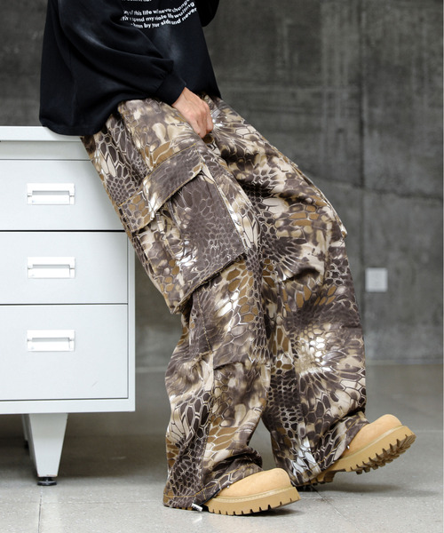 NEOS（KOKUYO） カーゴパンツ 「neos」ルーズシルエット 迷彩 ドロー