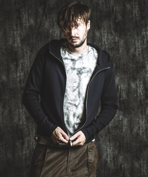 NO ID.（ノーアイディー） パーカー 「NO ID.」Fraise High-Neck Zip