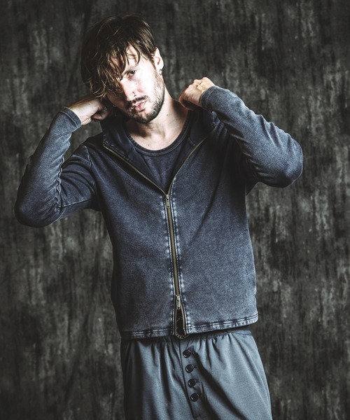 NO ID.（ノーアイディー） パーカー 「NO ID.」Fraise High-Neck Zip