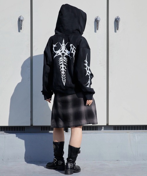 SUPPLIER（サプライヤー） パーカー Tribal Bones Pierced Zip Hoodie