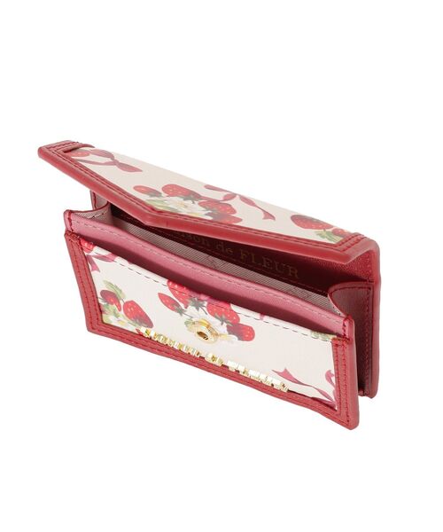 Maison de FLEUR（メゾンドフルール） カードケース いちご柄カード