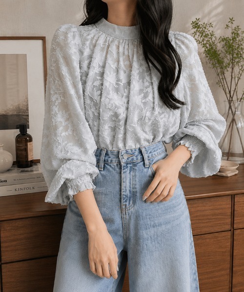 Sally Lunn ブラウス シャツ フラワージャガードハイネックブラウス