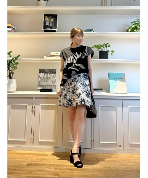 tシャツ 「LOULOU WILLOUGHBY」スパイラルフリルＴシャツ レディースの画像