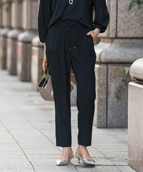 専用！美品LAUTREAMONT秋冬物ストレッチテーパードパンツスーツ38,36 LAUTREAMONT（ロートレアモン） パンツ 「涼・美・楽」テーパード