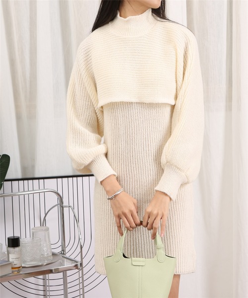 【新品未使用】Maison Celon ホワイトノースリーブミニワンピース 新品未使用】Maison Celon ホワイトノースリーブミニワンピース