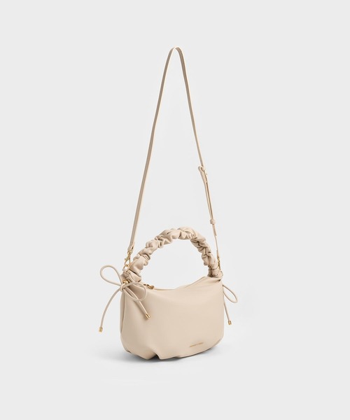 【めい】CHARLES & KEITH ベージュ ハンドバッグ CHARLES & KEITH ベージュ ハンドバッグ