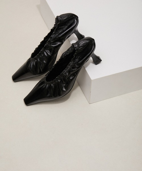 ADAM ET ROPE'(アダムエロペ) パンプス M.O.L レザーギャザー ADAM ET ROPE'(アダムエロペ) パンプス M.O.L レザーギャザー