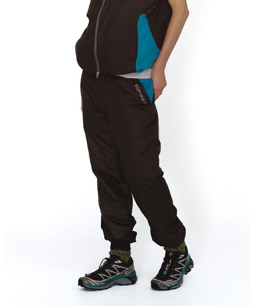 SOPHNET.（ソフネット） パンツ MICRO TAFFETA PUFFER PANTS メンズ