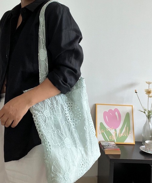 TONE SELECT GOODS トートバッグ Liaa/シアー フラワー 刺繍