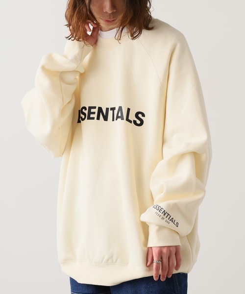 定価￥22000→￥13999 FOG ESSENTIALS ロゴ入りトレーナー 定価￥22000→￥13999 FOG ESSENTIALS ロゴ入りトレーナー