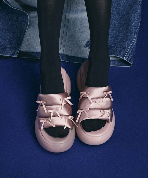 CHARLES ＆ KEITH サンダル リサイクル ポリエステルボウ