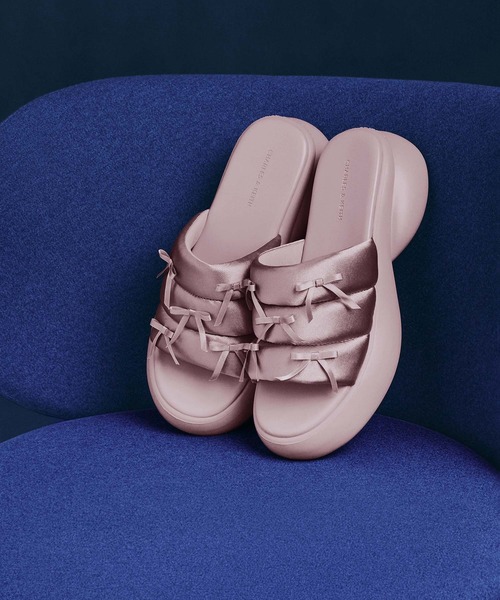 CHARLES & KEITH(チャールズ&キース) 厚底 サンダル リサイクル CHARLES & KEITH(チャールズ&キース) 厚底 サンダル リサイクル