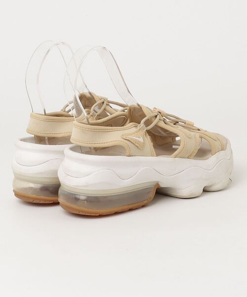 NIKE（ナイキ） フラットサンダル 25.0cm ベージュ レディース