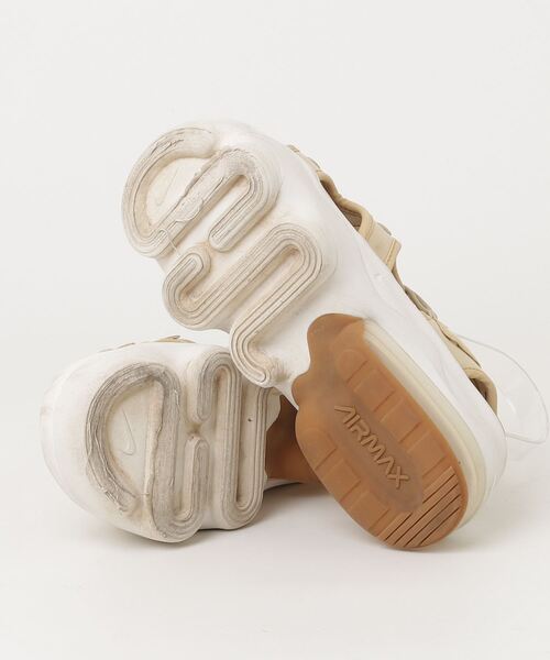 NIKE（ナイキ） フラットサンダル 25.0cm ベージュ レディース