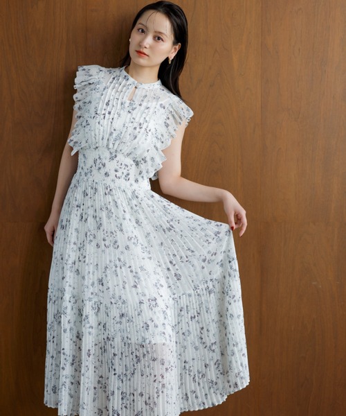 【美品】SNIDEL(スナイデル) ワンピース ラメプリーツドレス ピンク1 超美品】SNIDEL(スナイデル) ワンピース ラメプリーツドレス ピンク 0