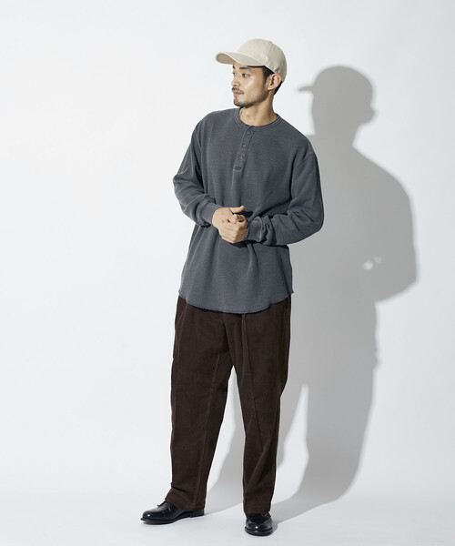 ラフアンドラゲッド　ワッフルロンT ピグメント　グレー ラフアンドラゲッド ワッフルロンT ピグメント グレー トップス