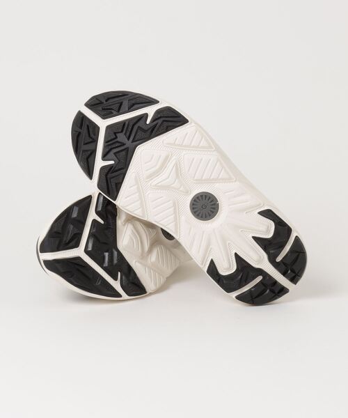 UGG Australia（アグオーストラリア） 「UGG」 ローカットスニーカー