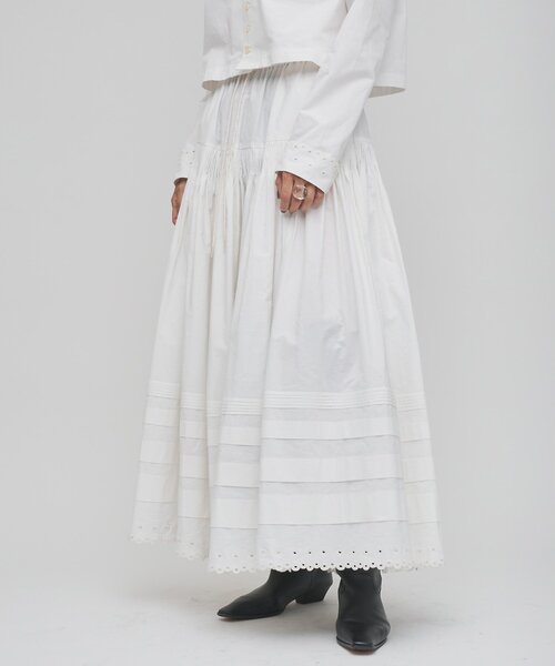 Whim Gazette（ウィム ガゼット） スカート 「GEMINI」スカラップ刺繍