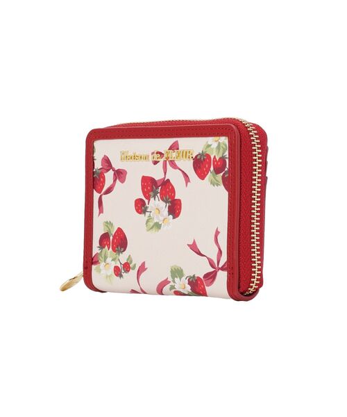 Maison de FLEUR（メゾンドフルール） 財布 いちご柄フラグメント