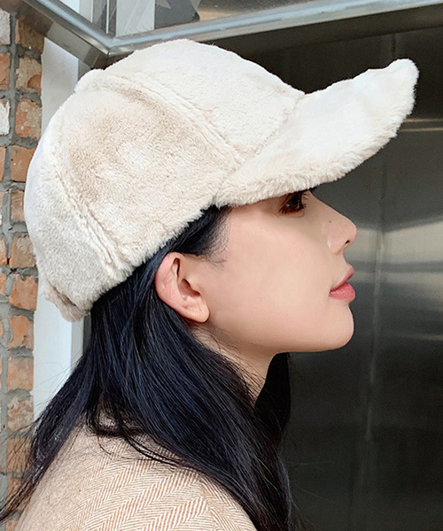 DAY CLOSET キャップ 帽子 レディース ふんわり起毛の刺繍ロゴ