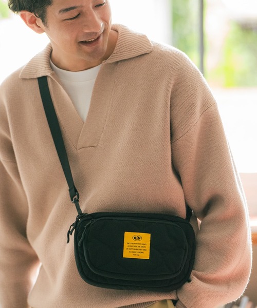 キウ様 KiU（キウ） ショルダーバッグ バッグ パデッドフロントポケットミニ