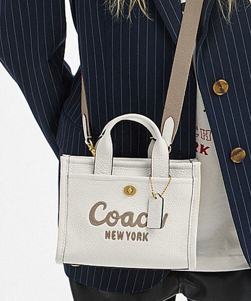【国内即発】大人気！COACH★カーゴ ミニ トートバッグ 20 国内即発】大人気！COACH☆カーゴ ミニ トートバッグ 20 トート