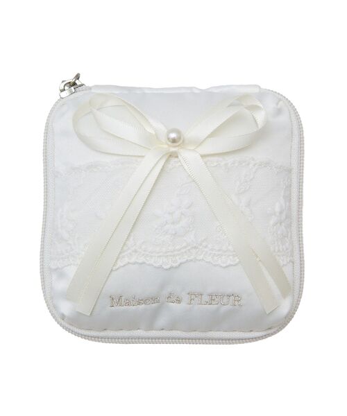 Maison de FLEUR（メゾンドフルール） ポーチ レースフリルポーチ