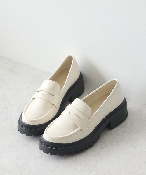 CALZADOS 厚底ローファー MADE IN SPAIN 箱付き※限定価格‼️ BONTRE／ボントレ 厚底チェーンローファー（スペイン製） 通販 - ディノス