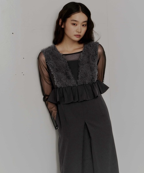 【ikumi】ノースリーブ黒ドレス フリル付き　andresd ikumi様専用】ノースリーブ黒ドレス フリル付き andresd - メルカリ