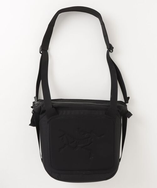 ARC'TERYX（アークテリクス） ショルダーバッグ フリ- ブラック メンズ