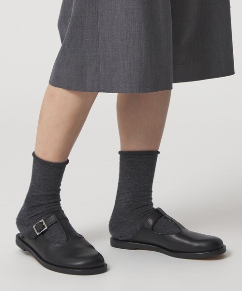 ODETTE E ODILE（オデット エ オディール） パンプス オブリークT