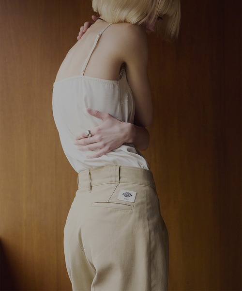 Dickies x Ameri TUCK PANTS ベージュ Dickies® × Ameri TUCK PANTS